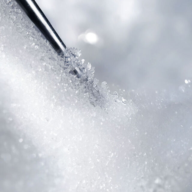 High-performance airy foam texture by Helena Rubinstein, designed for a sensorial and gentle cleansing ritual.